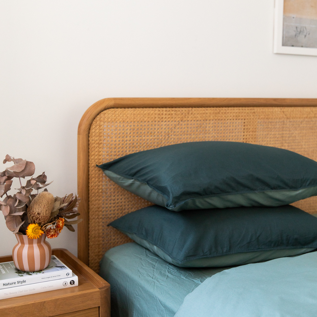 Vintage Cotton Quilt Cover Set - Hunter Green and Sage